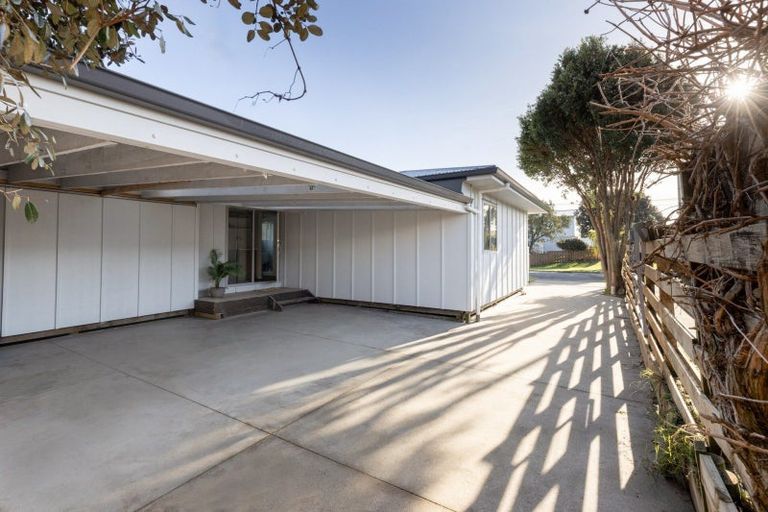 Photo of property in 69a Percy Road, Papamoa Beach, Papamoa, 3118