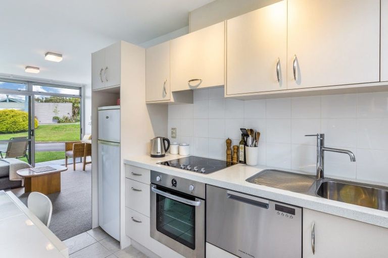 Photo of property in 1-25/300 Lake Terrace, Two Mile Bay, Taupo, 3330