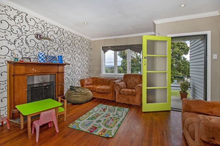Photo of property in 100 Station Road, Te Kamo, Whangarei, 0112