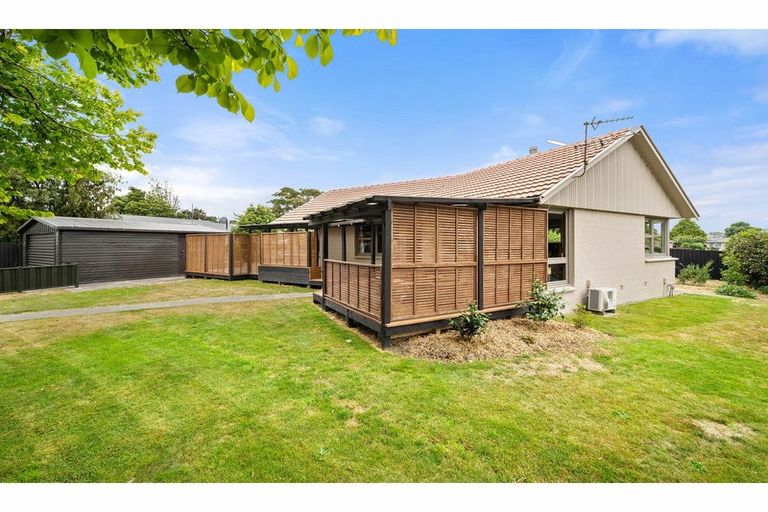 Photo of property in 15 Bean Street, Hillmorton, Christchurch, 8025