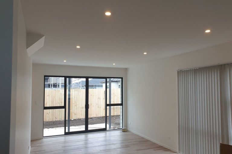 Photo of property in 184 Walters Road, Takanini, 2110