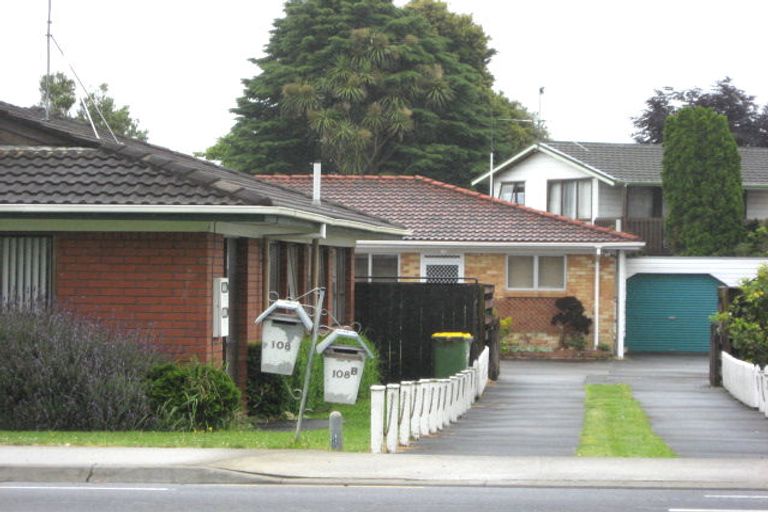 Photo of property in 2/108 Beach Road, Pahurehure, Papakura, 2113