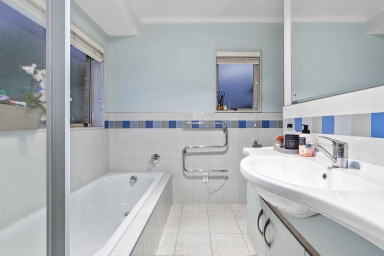 Photo of property in 23 Rota Close, Papamoa Beach, Papamoa, 3118