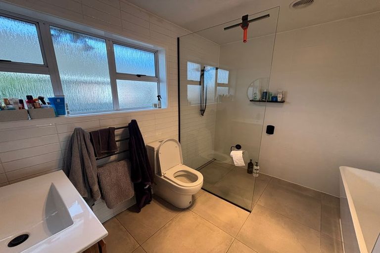 Photo of property in 4 Wychbury Street, Spreydon, Christchurch, 8024