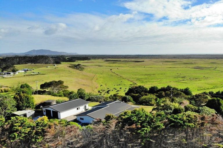 Photo of property in 3043 Far Road North, Waiharara, Kaitaia, 0484