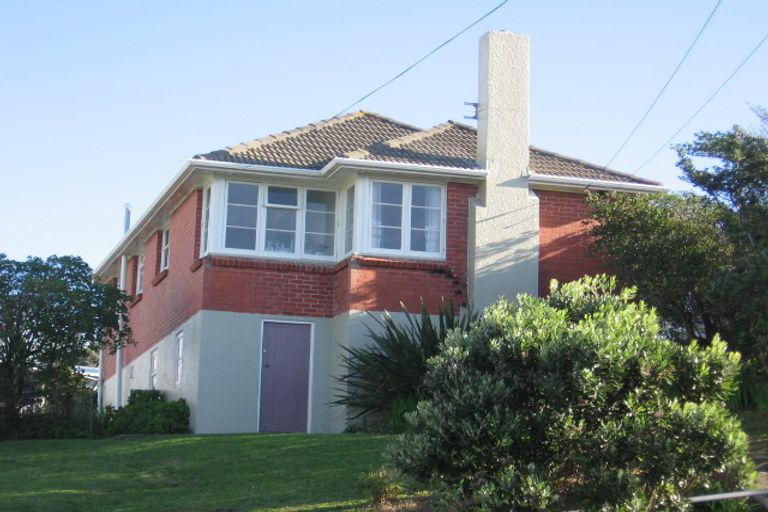 Photo of property in 31 Pikarere Street, Titahi Bay, Porirua, 5022