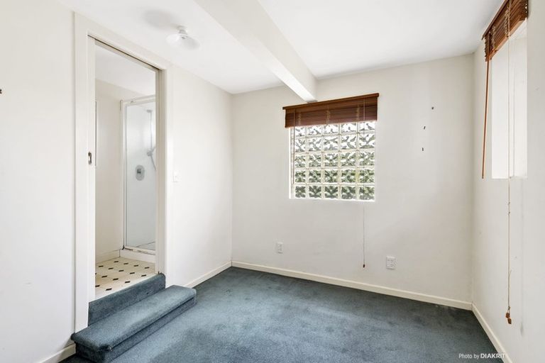 Photo of property in 18 Lincoln Street, Brooklyn, Wellington, 6021