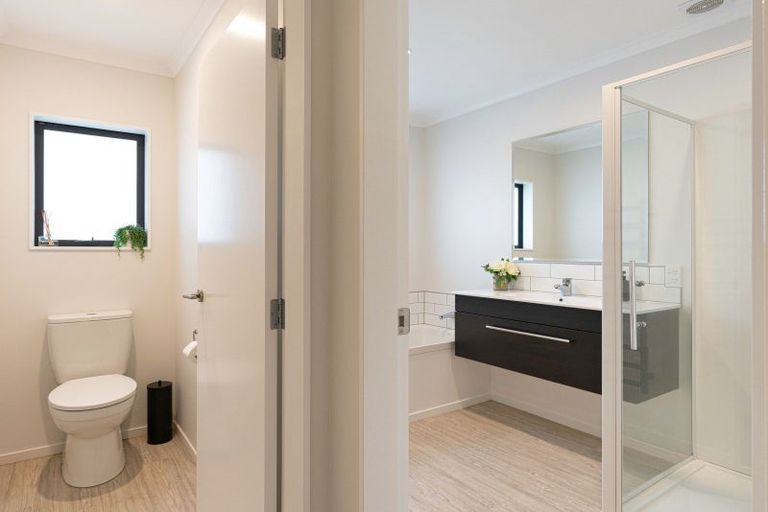 Photo of property in 67 Albert Road, Tokomaru, Palmerston North, 4474