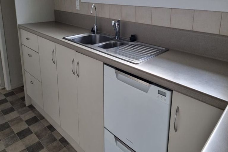 Photo of property in 3 Dalmont Place, Chartwell, Hamilton, 3210