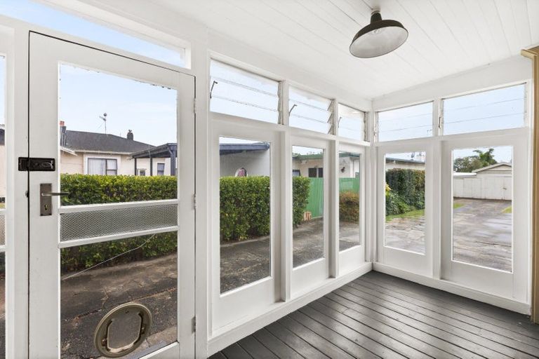 Photo of property in 55 Nelson Crescent, Napier South, Napier, 4110