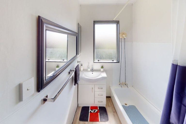 Photo of property in 30 Perth Street, Levin, 5510