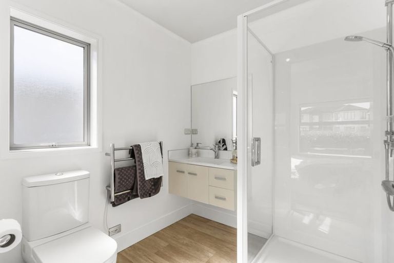 Photo of property in 118 Maire Road, Orewa, 0931