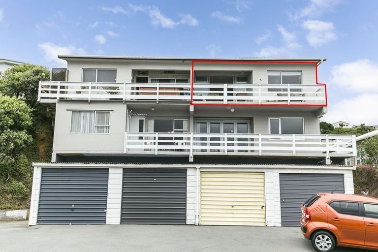 Photo of property in 280 The Esplanade, Island Bay, Wellington, 6023