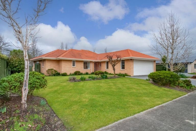 Photo of property in 10 Redfern Street, Northwood, Christchurch, 8051