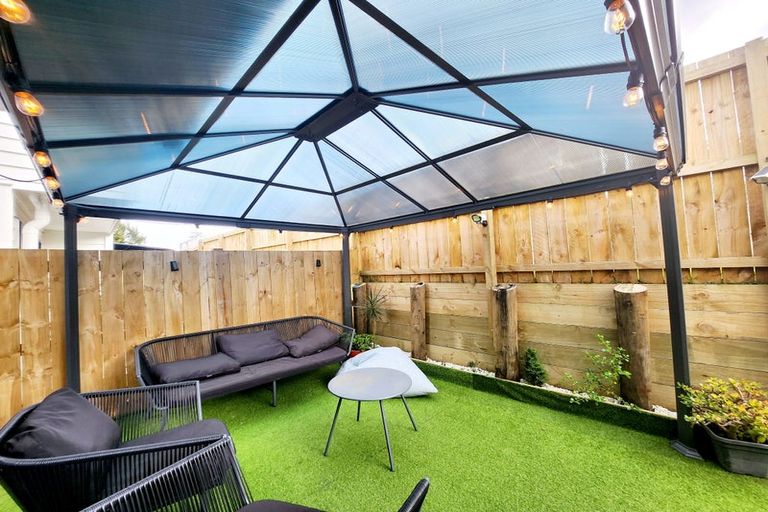 Photo of property in 6c Christmas Road, Manurewa, Auckland, 2102