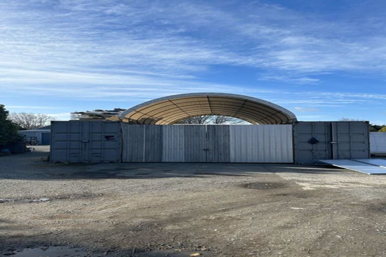 Photo of property in 733 Harewood Road, Harewood, Christchurch, 8051