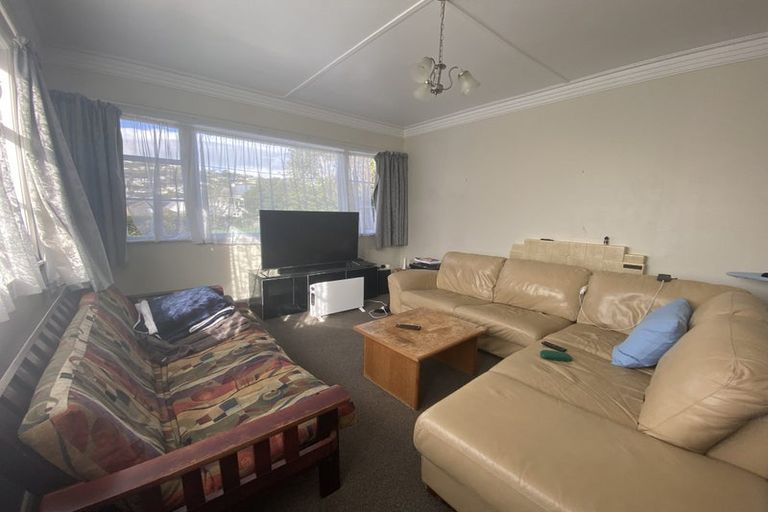 Photo of property in 20 Dr Taylor Terrace, Johnsonville, Wellington, 6037