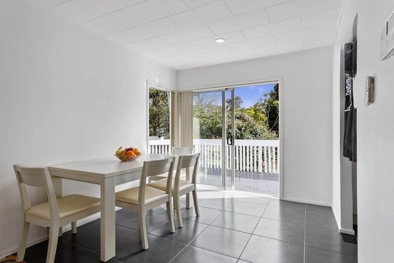 Photo of property in 8 Skyla Place, Massey, Auckland, 0614