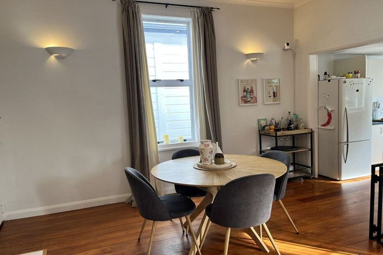 Photo of property in 149 Wellesley Road, Napier South, Napier, 4110