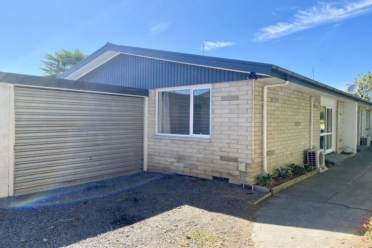 Photo of property in 2/505 Park Road North, Parkvale, Hastings, 4122