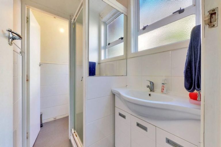 Photo of property in 22b Milton Road, Orewa, 0931