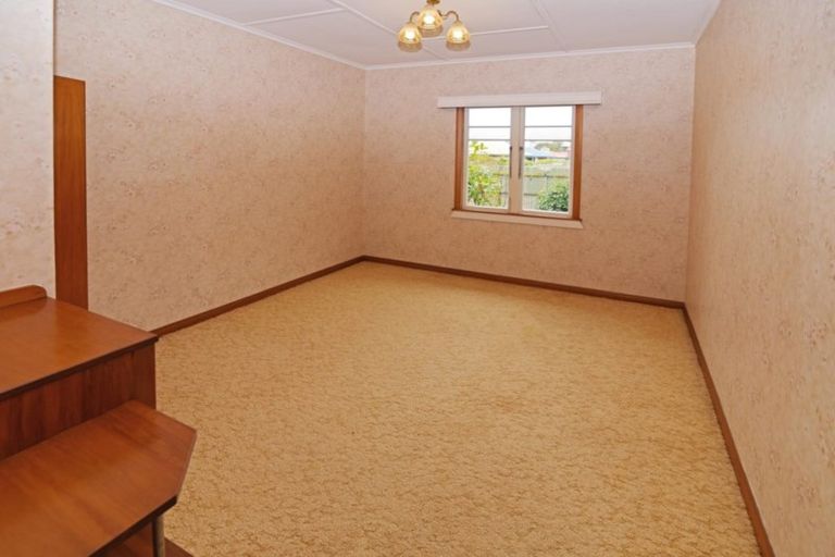 Photo of property in 42a Avondale Road, Taradale, Napier, 4112