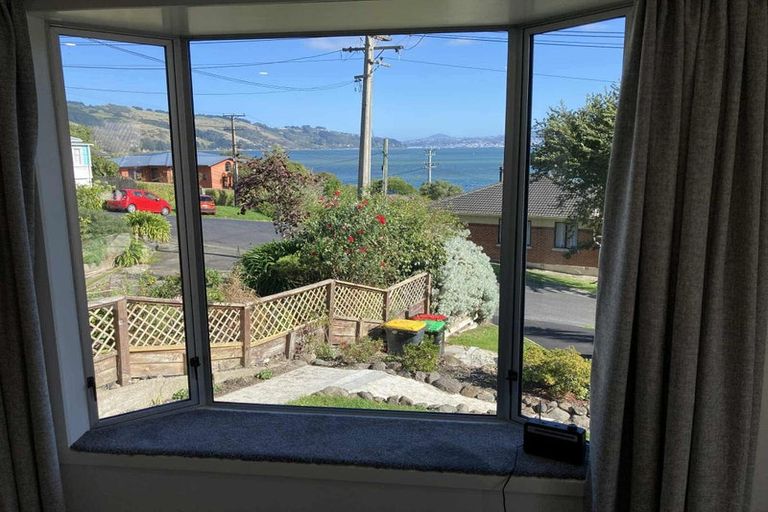 Photo of property in 2 Kellas Street, Macandrew Bay, Dunedin, 9014