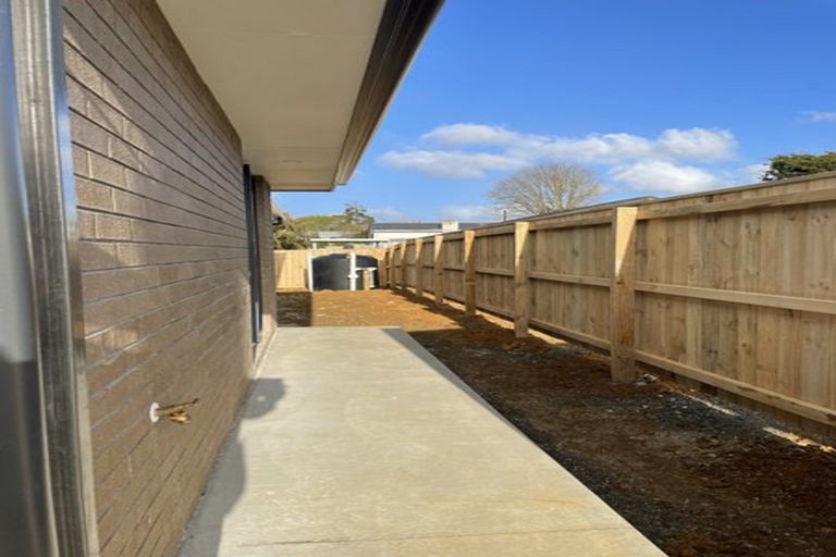 Photo of property in 17 Pipi Crescent, Tuakau, 2121