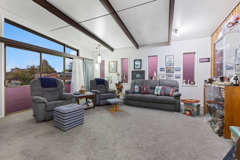 Photo of property in 8 Rewa Street, Inglewood, 4330