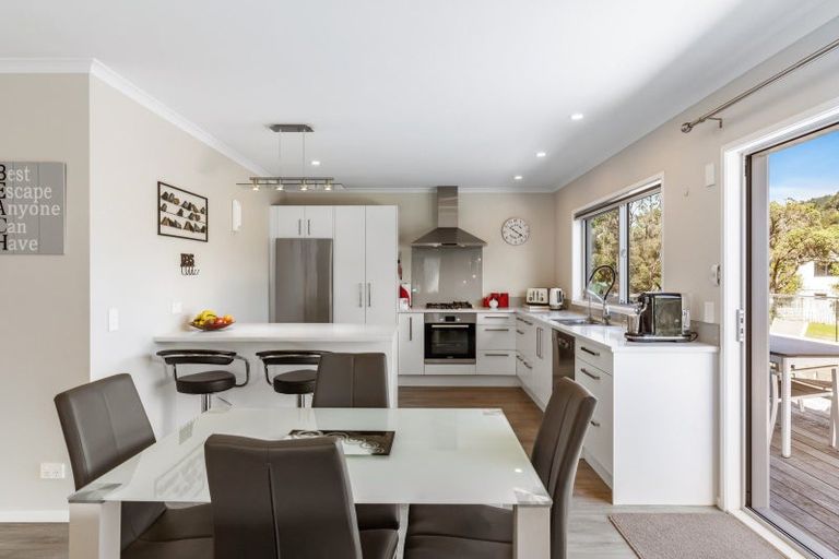 Photo of property in 123 Durrant Drive, Whangamata, 3620