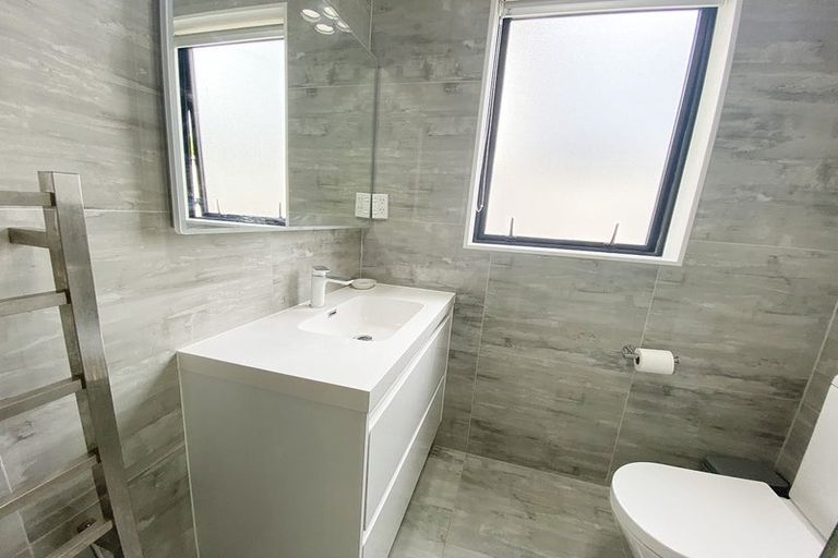 Photo of property in 23 Calcite Avenue, Flat Bush, Auckland, 2019