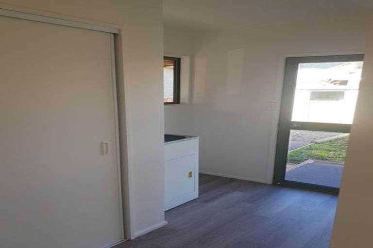 Photo of property in 43 Giblin Street, Richmond, 7020