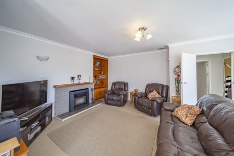 Photo of property in 24 Bill Hercock Street, Pirimai, Napier, 4112