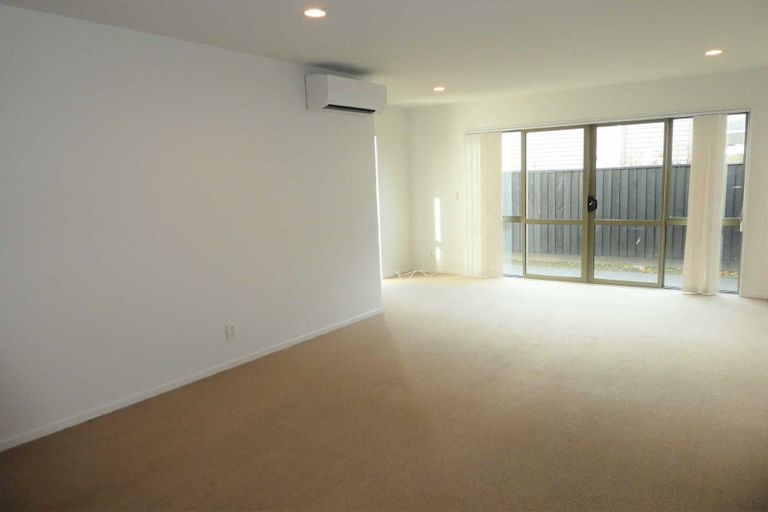 Photo of property in 18 Mona Vale Avenue, Riccarton, Christchurch, 8011