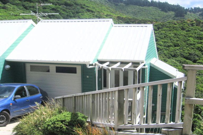 Photo of property in 80 Karepa Street, Brooklyn, Wellington, 6021