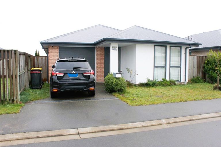 Photo of property in 6 Air Race Lane, Halswell, Christchurch, 8025