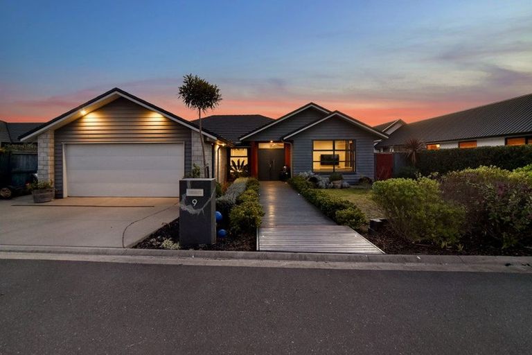 Photo of property in 9 Senecio Way, Papamoa Beach, Papamoa, 3118