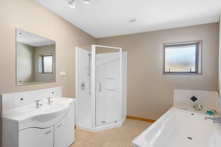 Photo of property in 9 Juniper Way, Prebbleton, 7604