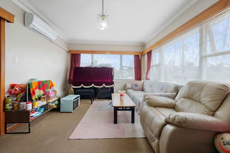 Photo of property in 1/3 Angelo Avenue, Howick, Auckland, 2014