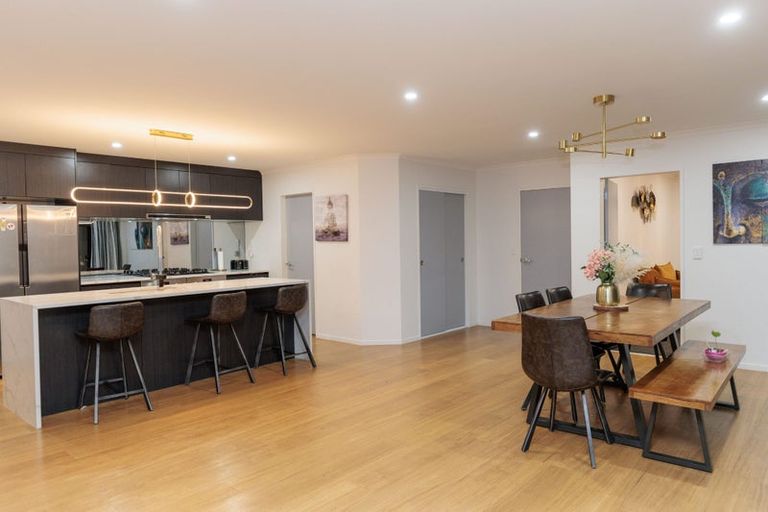 Photo of property in 46 Rochdale Drive, Churton Park, Wellington, 6037