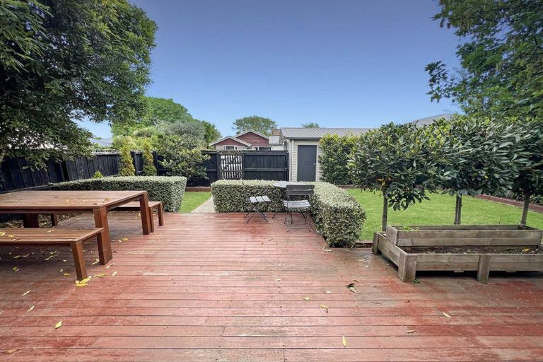 Photo of property in 49 Dominion Avenue, Spreydon, Christchurch, 8024
