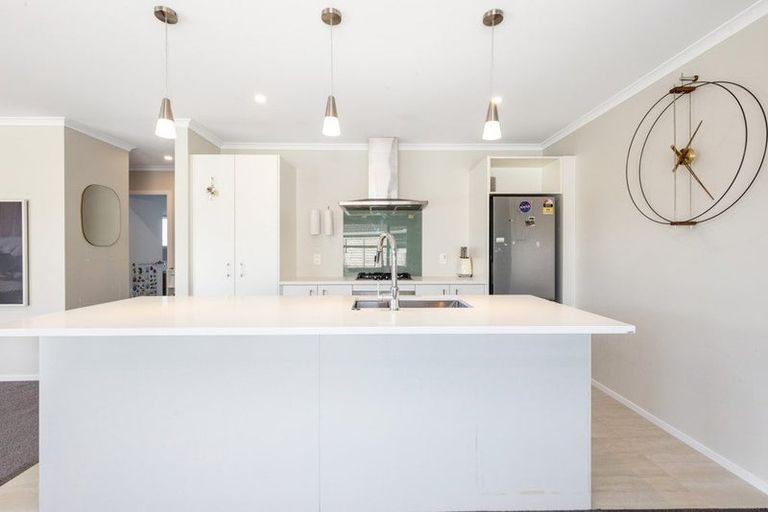 Photo of property in 169 Waipounamu Drive, Kelson, Lower Hutt, 5010