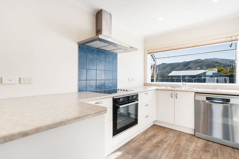 Photo of property in 1 Down Street, Cromwell, 9310