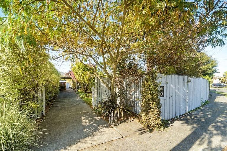 Photo of property in 11 Sinclair Avenue, Highbury, Palmerston North, 4412