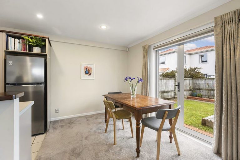 Photo of property in 22/36 Dee Street, Island Bay, Wellington, 6023