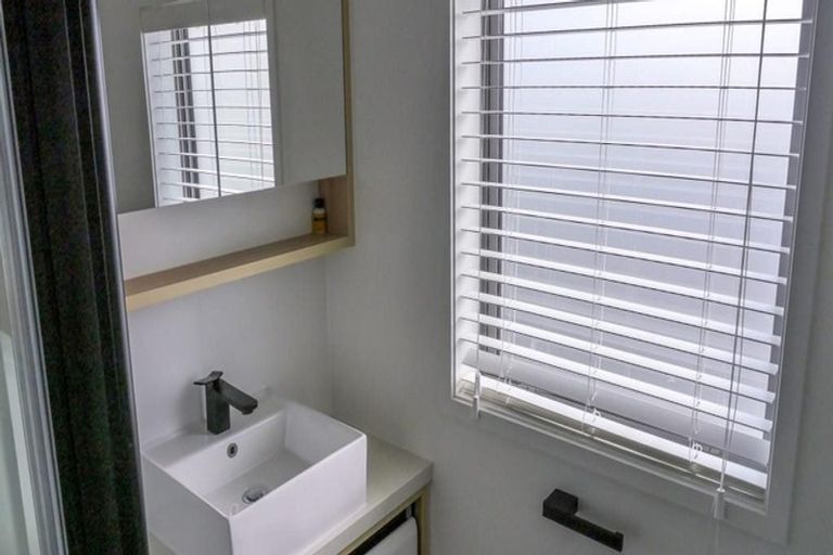 Photo of property in 24u4 Lyon Street, Frankton, Hamilton, 3204