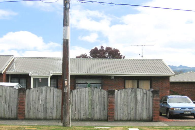 Photo of property in 17d Lane Street, Wallaceville, Upper Hutt, 5018