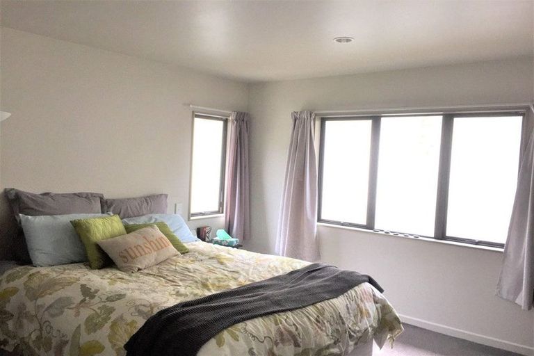 Photo of property in 45b Waverton Terrace, Churton Park, Wellington, 6037