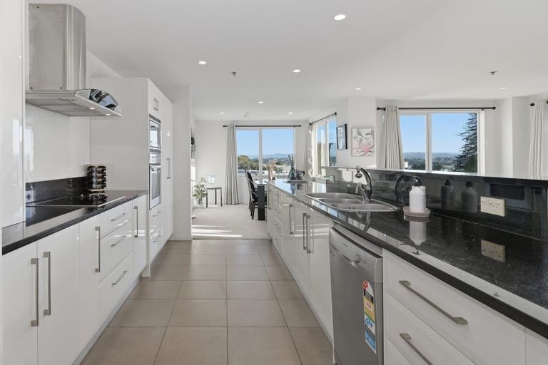 Photo of property in 6 Durham Street, Tauranga, 3110