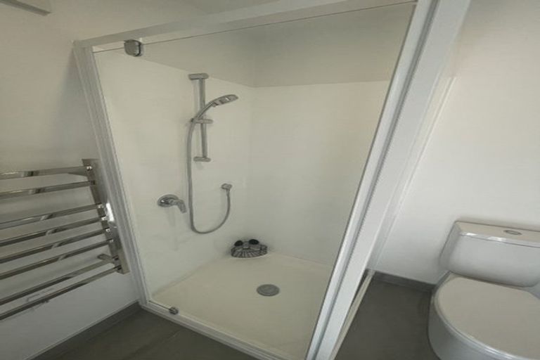 Photo of property in 57 Rua Kai Way, Brooklyn, Wellington, 6021